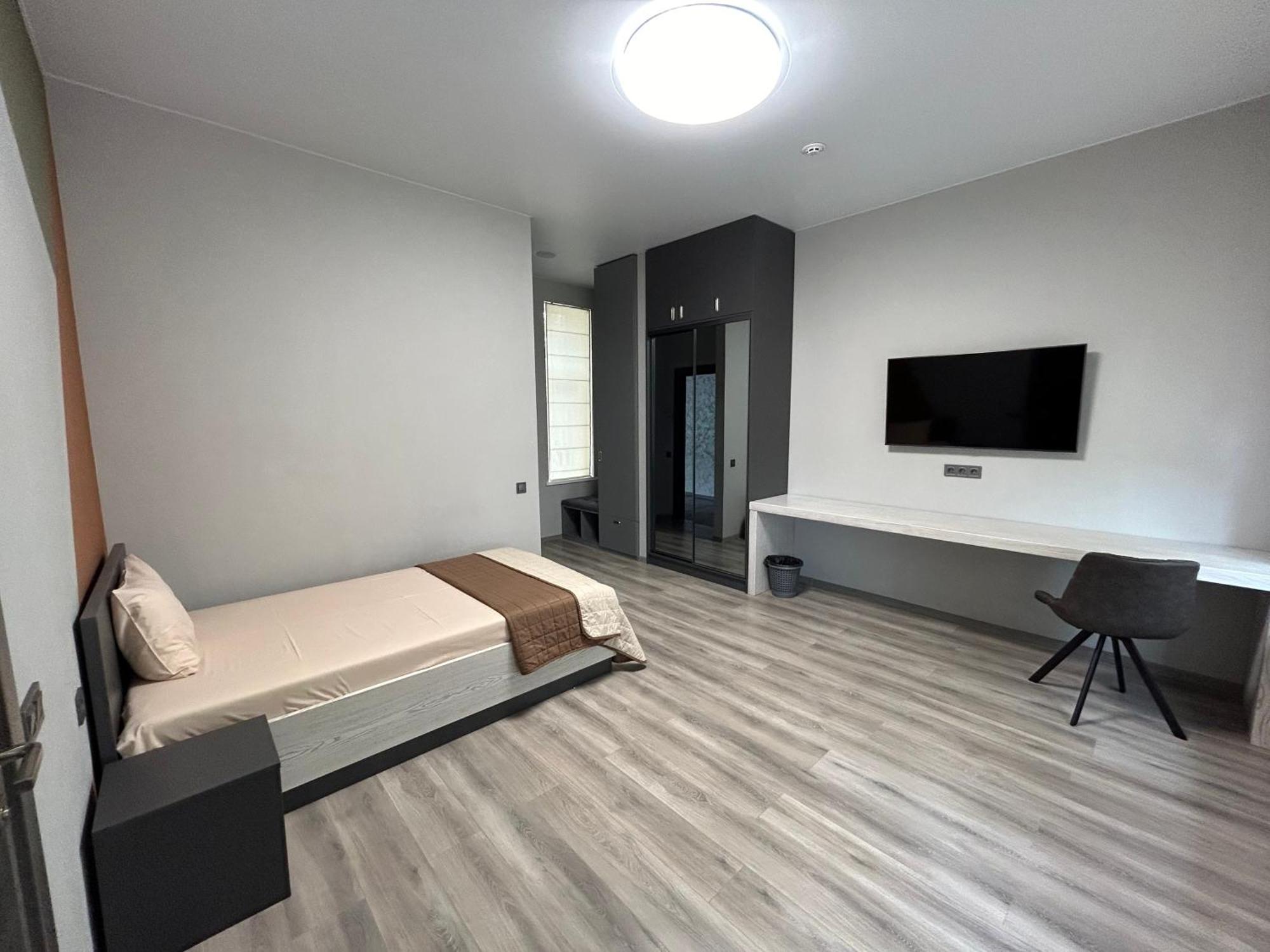 Prestige Apartments Kamjanske Eksteriør billede
